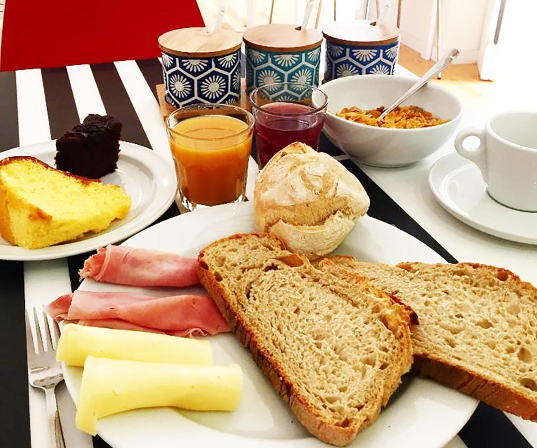 Bed and Breakfast The Postcard Lisbona Esterno foto